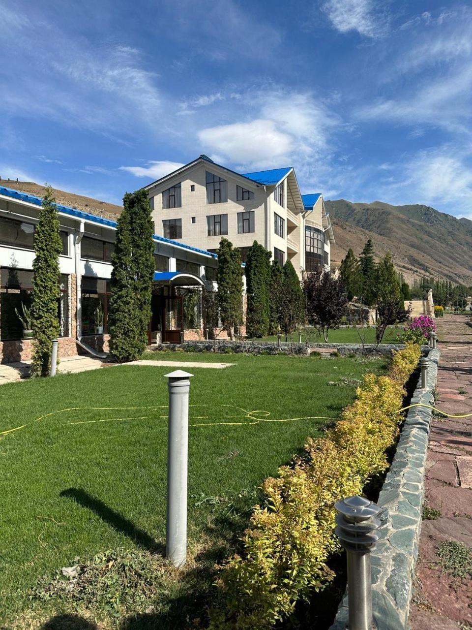 Mountain View Hot Spring Resort Kara-Bulak Extérieur photo