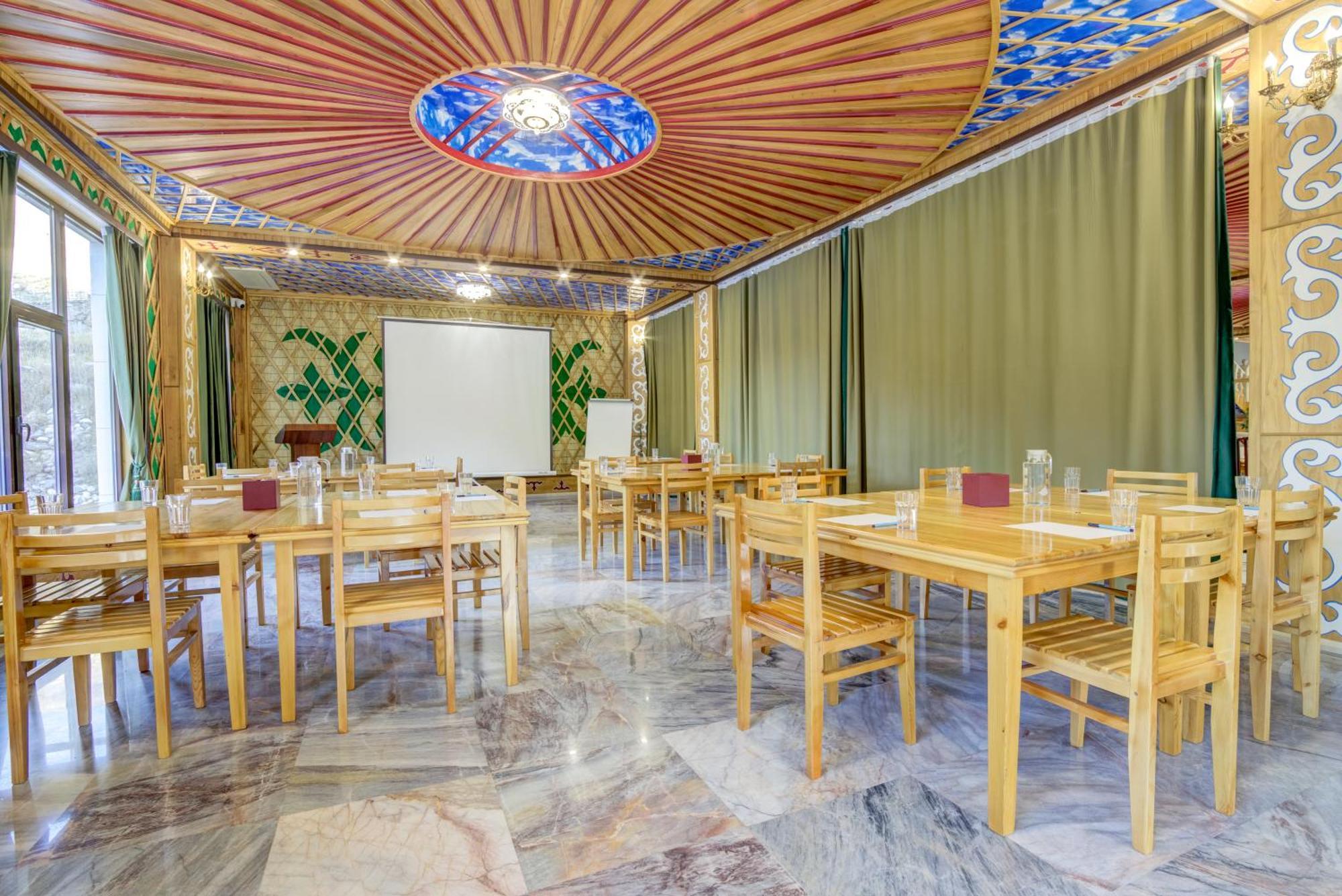 Mountain View Hot Spring Resort Kara-Bulak Extérieur photo