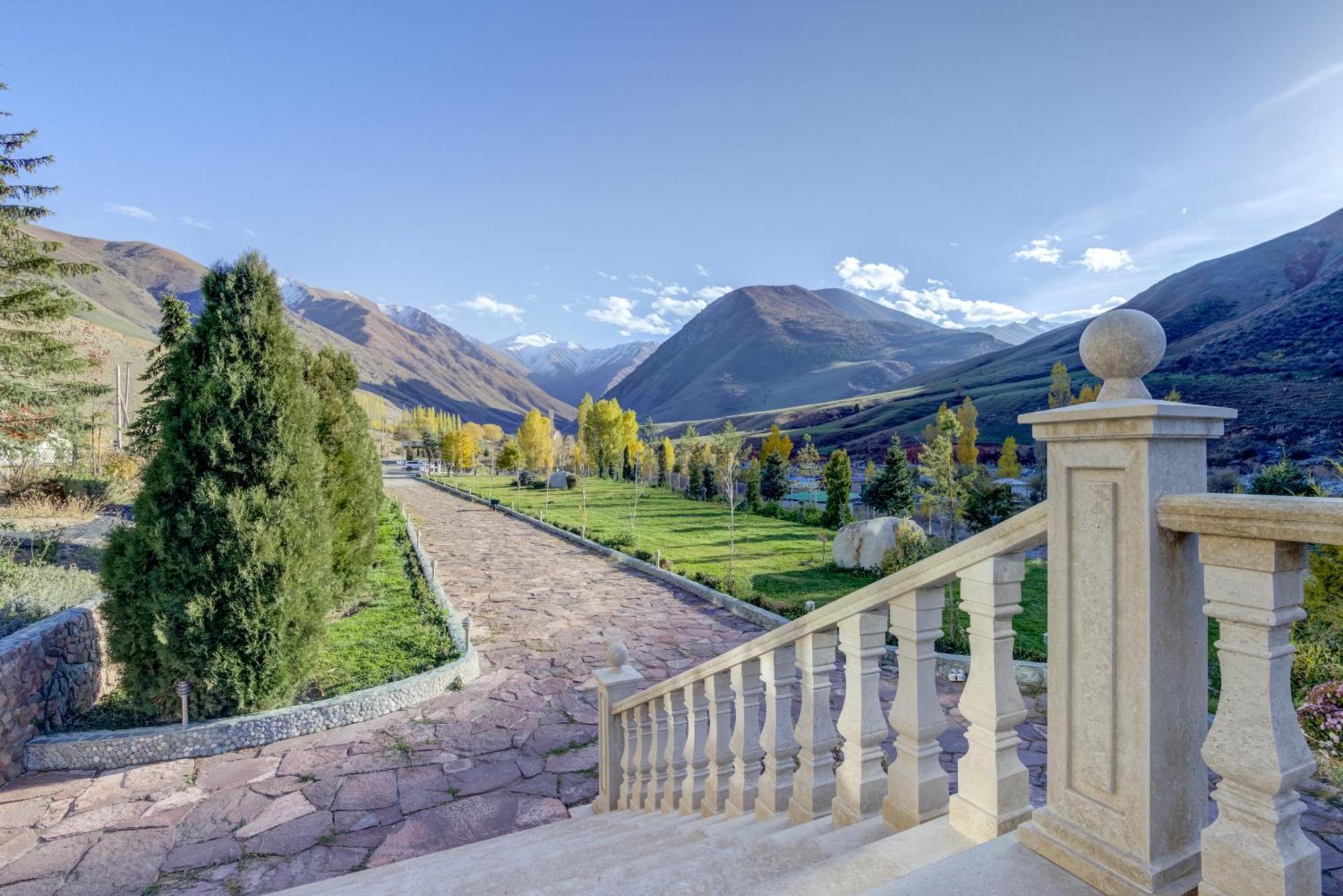Mountain View Hot Spring Resort Kara-Bulak Extérieur photo
