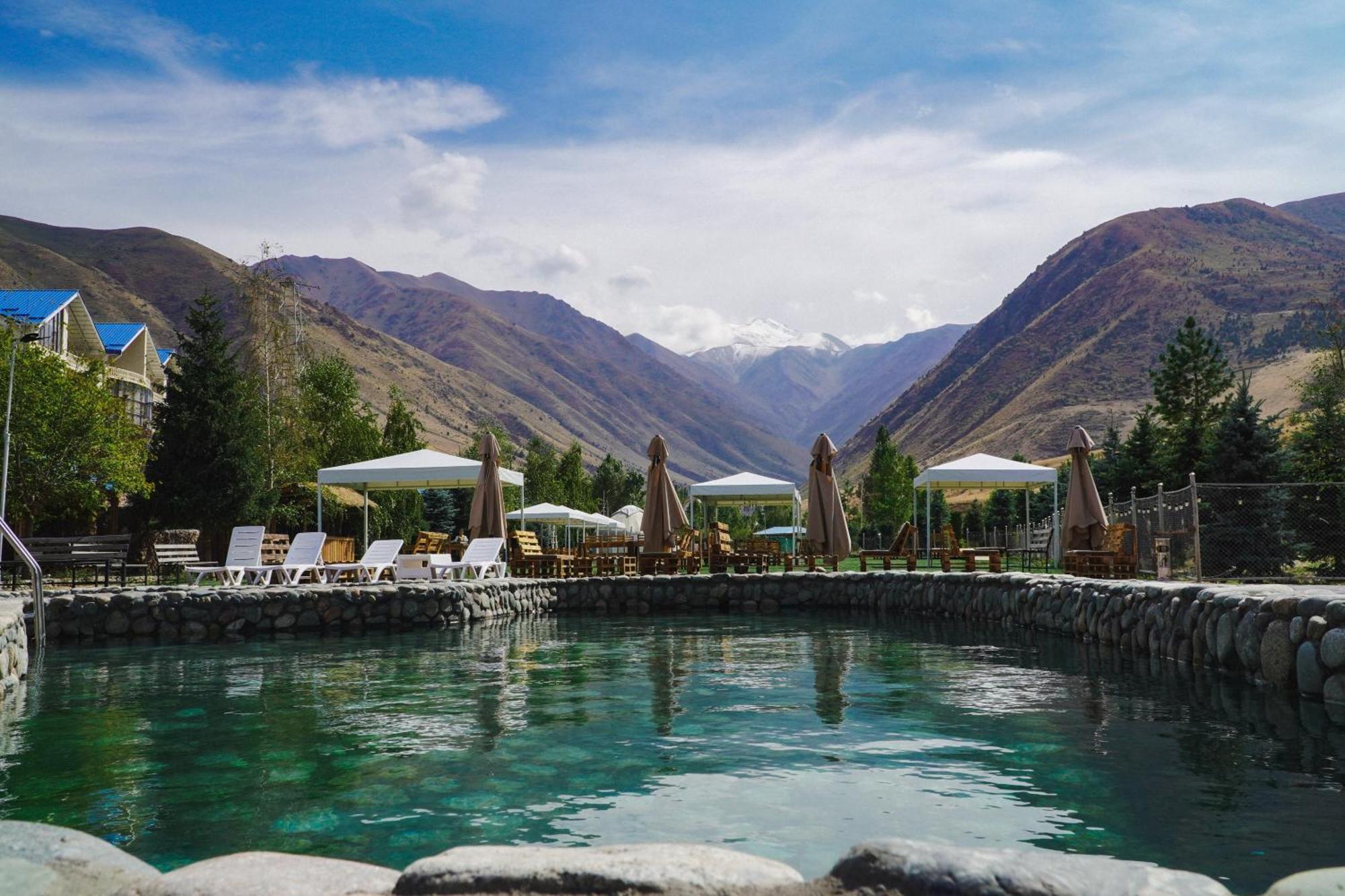 Mountain View Hot Spring Resort Kara-Bulak Extérieur photo