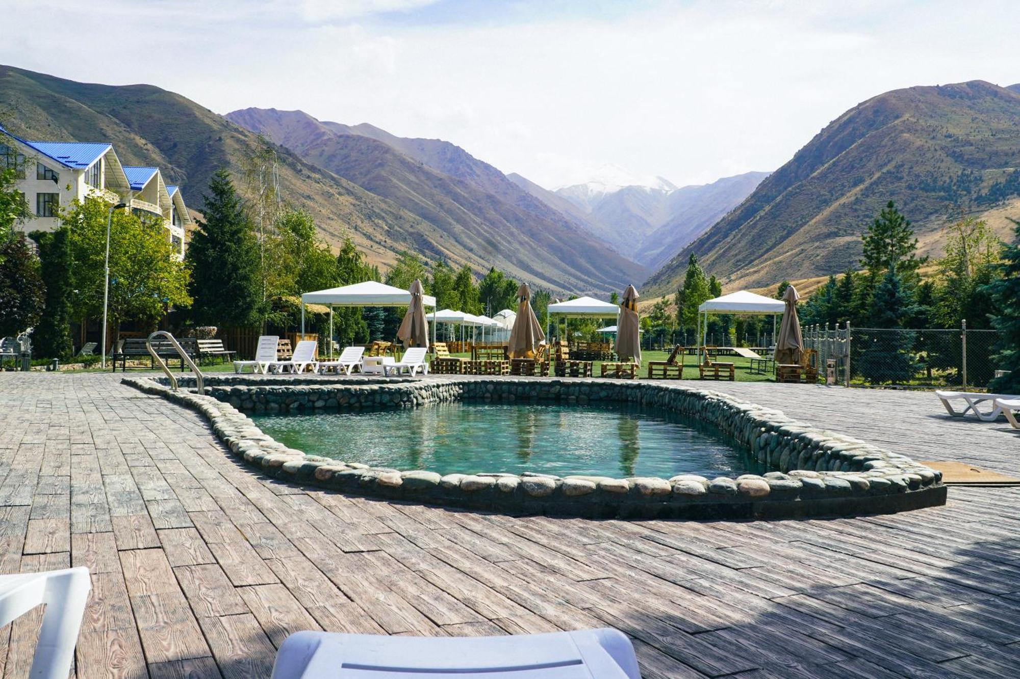 Mountain View Hot Spring Resort Kara-Bulak Extérieur photo